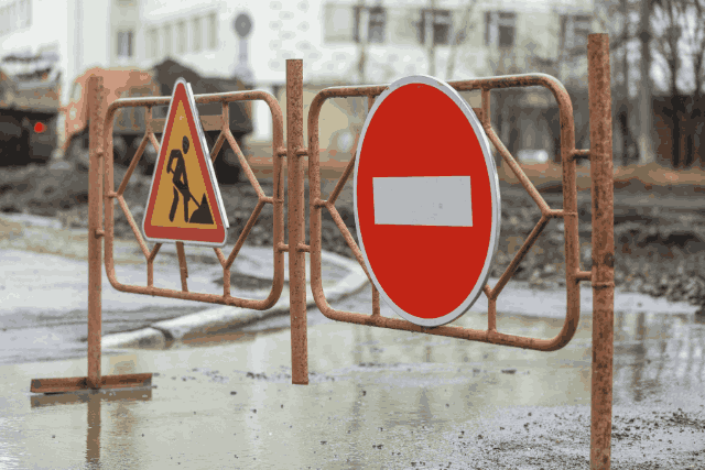 Temporary road signs